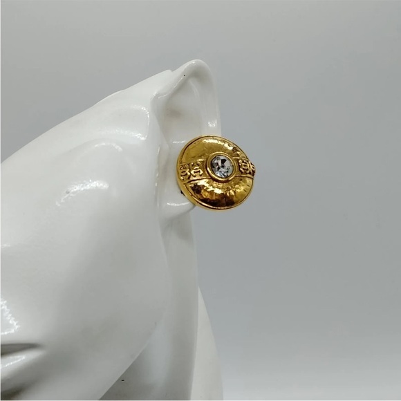 Chanel Vintage Earrings 1984 CC crystal-embellished Gold Plated Clip On - Picture 11 of 13